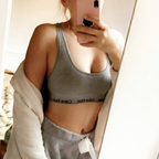 ami_xoxo OnlyFans Leaked 

 profile picture