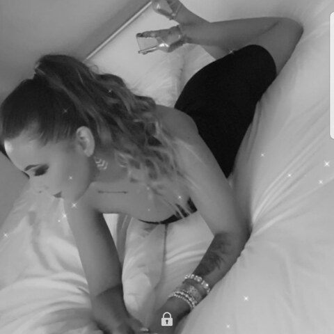 Header of ashleyx