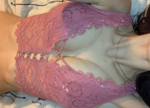 Header of babycowgirlxo