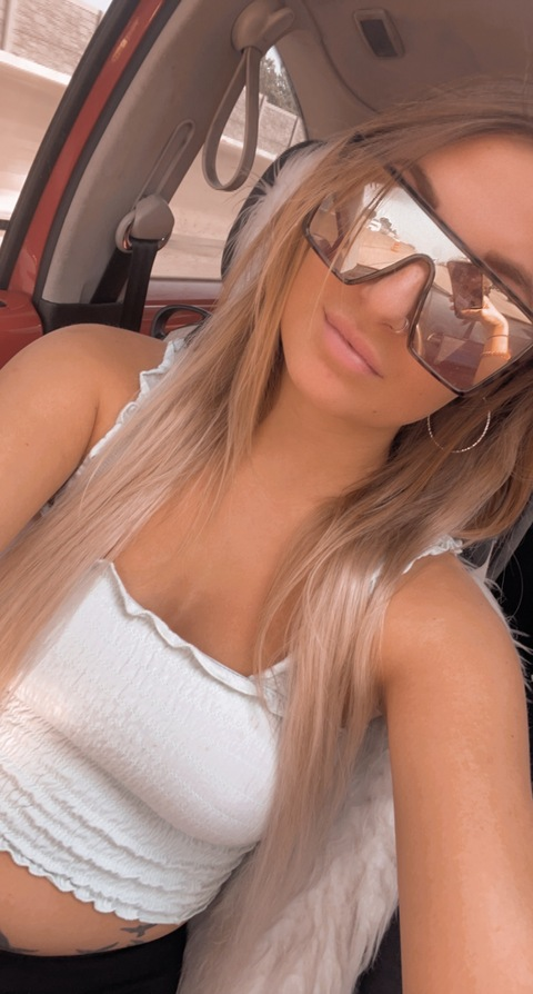 Header of baddiewithafatti