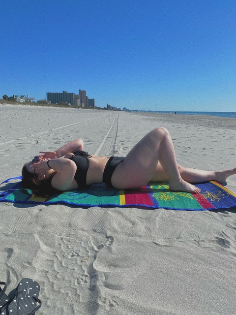 Header of booty.013