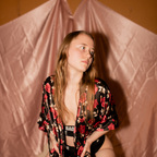 brittneythesaint (Brittney) OnlyFans Leaks 

 profile picture