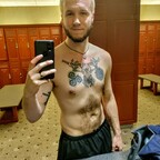 Onlyfans leaks buckhxrdcore 

 profile picture