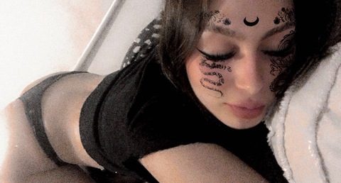 Header of chantellefabers