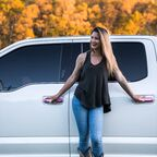 Justine Wolf (@cltautomodelhelps) Leaks OnlyFans 

 profile picture