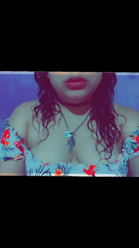 Header of conejitasixnine