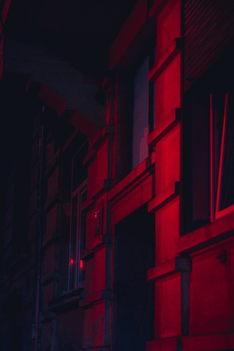 Header of darkm00nxo