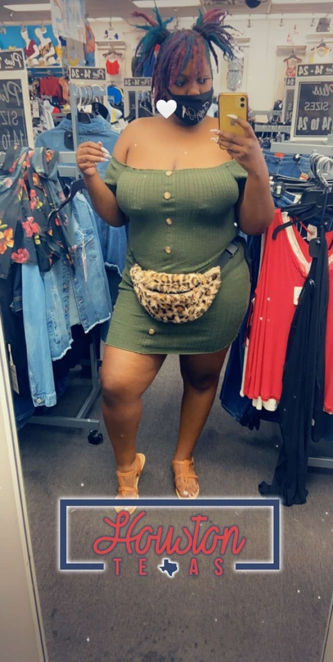 Header of diorlynn