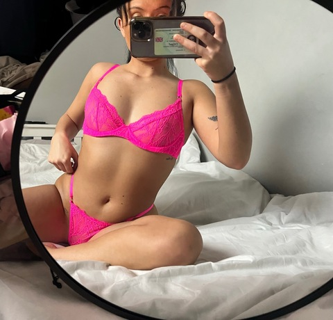 Header of erinjones01