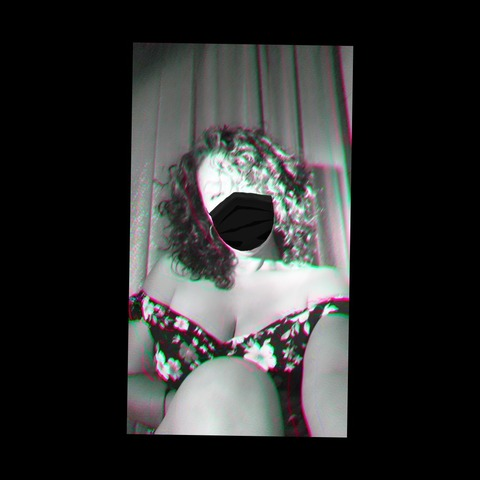 Header of furiafenixx
