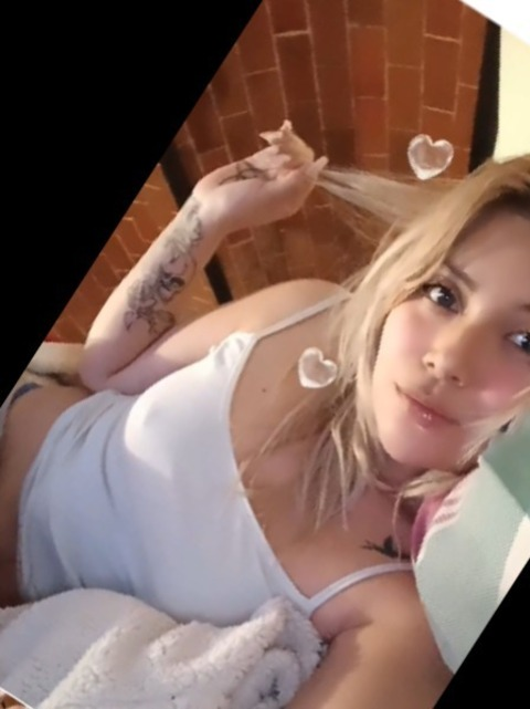 Header of gigi.l.e