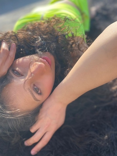 Header of girlsweet19