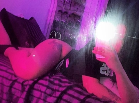 Header of glendy_xx