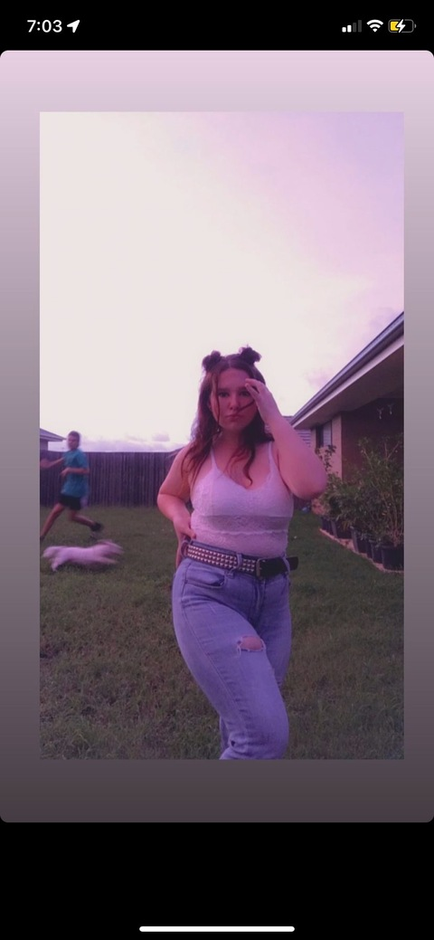 Header of hayleighxmichelle