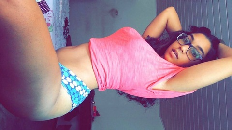 Header of honeyvee.s