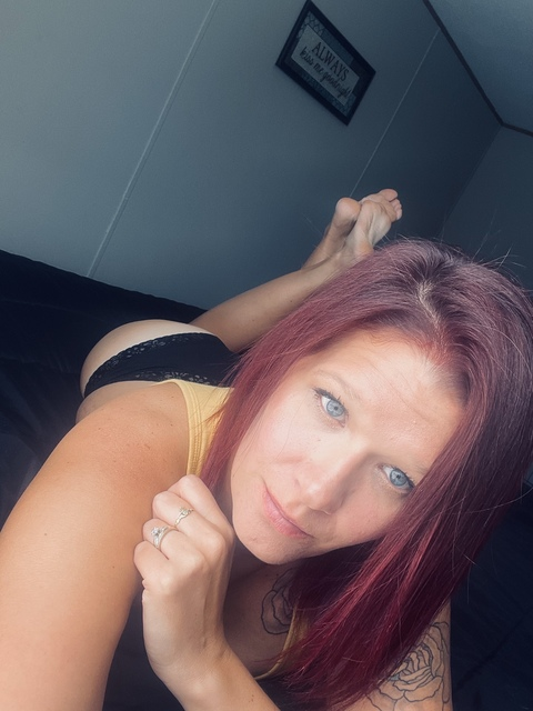 Header of hotmom922
