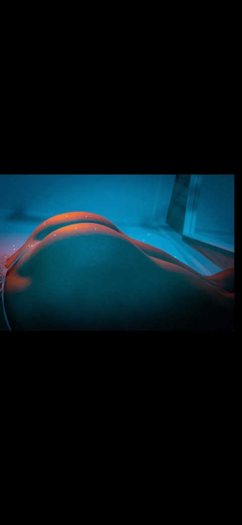 Header of islandgirl_leilani