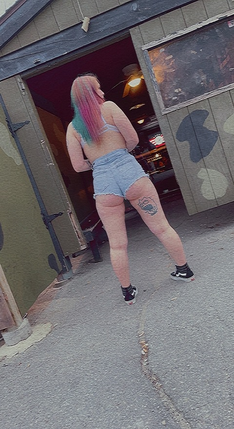 Header of katieemarie69