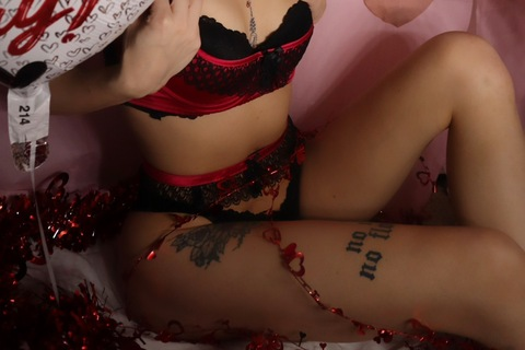 Header of kaybabyluvxo