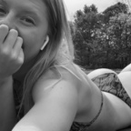 kpiscotty (Kim) free OnlyFans Leaked Videos and Pictures 

 profile picture