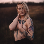 Karli Urban (letemeatcake) Leaked OnlyFans 

 profile picture