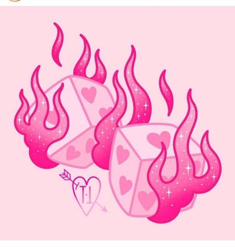 Header of lolabunniii