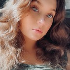 Ella Blossom (@lulusciouspink2022) Leak OnlyFans 

 profile picture