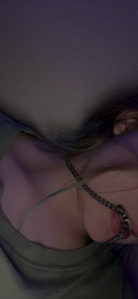 Header of luxbabygirl