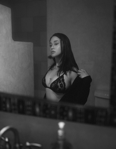 Header of maggielena