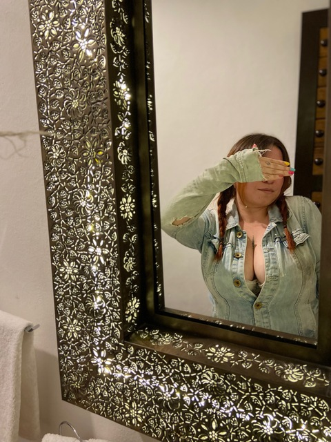 Header of mexicangirl23