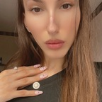 miiapearl (Mia Pearl 💜) OnlyFans Leaked Content 

 profile picture