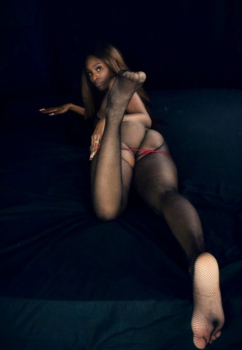 Header of ms.red77