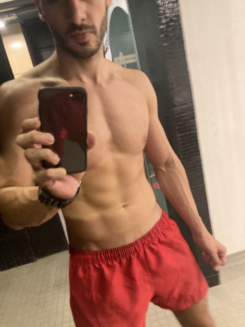 Header of musclebig