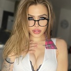 Nicole-Victoria (nicolevs) Leak OnlyFans 

 profile picture