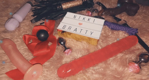 Header of nikkibrattyfree