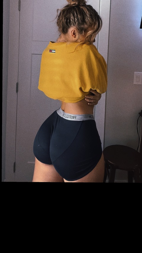 Header of oliviakayemyers
