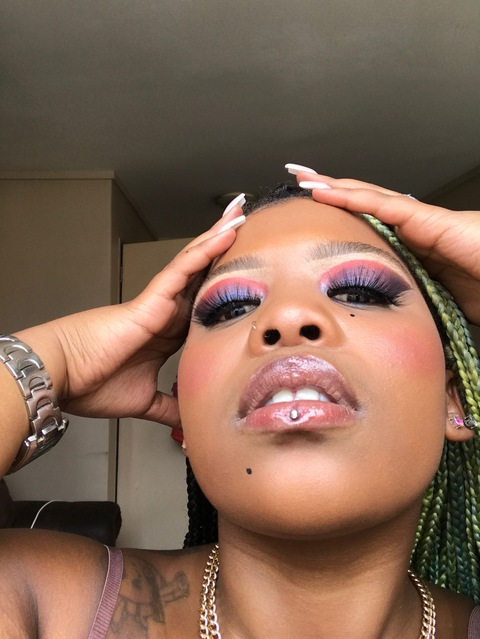 Header of prettykittie