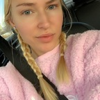 Lena (@prettypixie23) Leaked OnlyFans 

 profile picture