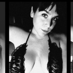 reginafalange (Regina Falange) free OnlyFans Leaked Videos and Pictures 

 profile picture