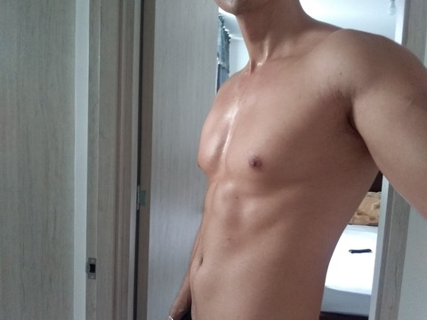 Header of rocco_brotherhott