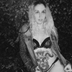 rosegoldholed (Miranda) free OnlyFans content 

 profile picture
