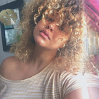 Carla (rosesandviolets) Leak OnlyFans 

 profile picture