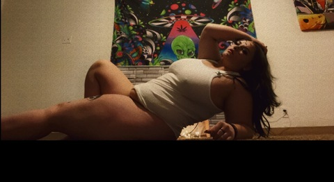 Header of sassycey