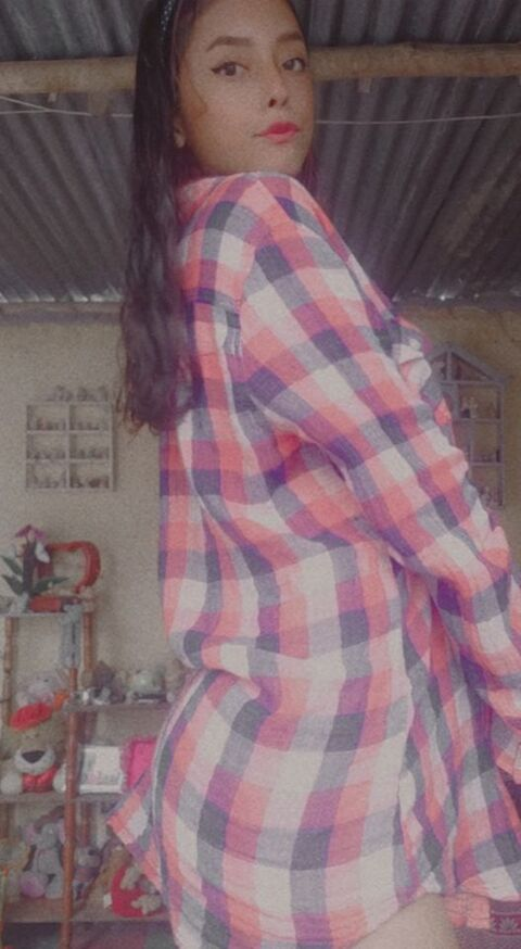 Header of shaquira123