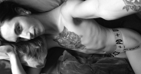 Header of skinnywolfboii
