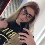 snowii19 (Leah) OnlyFans Leaked Videos and Pictures 

 profile picture