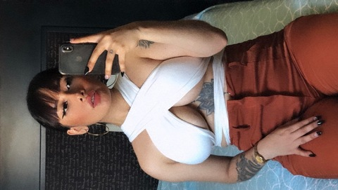 Header of suggarbbyfanny