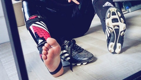 Header of thekinkyintrovert