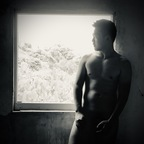 vingtiemejuin (Aaroneric) OnlyFans Leaked Pictures and Videos 

 profile picture